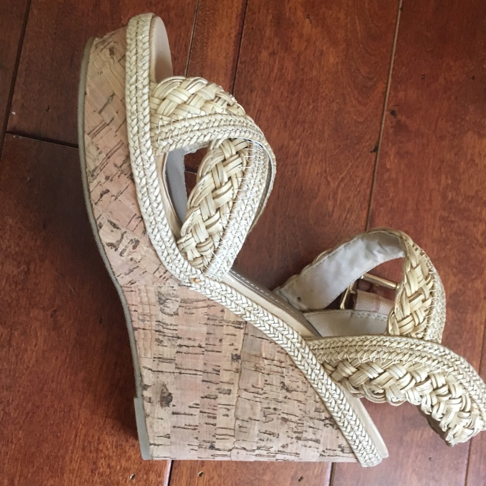 Steve Madden wedges!